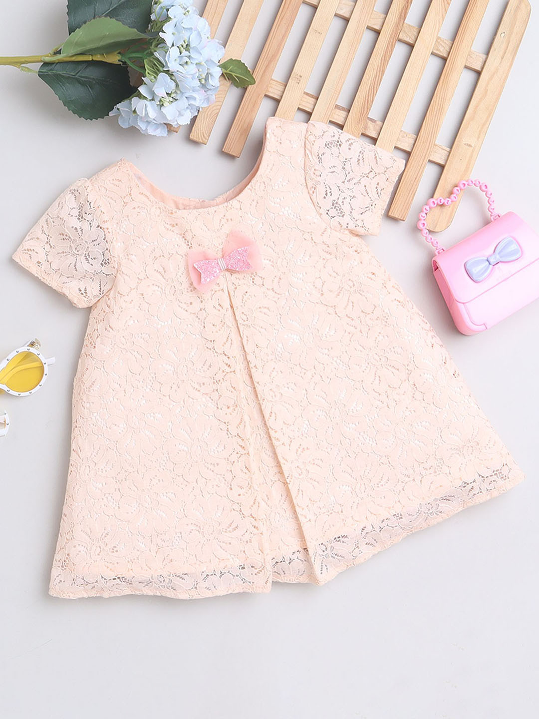 MANY FROCKS & Girls Self Design Bow Detailed Net A-Line Dress