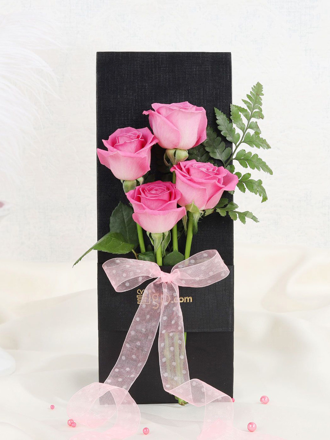 IGP Charming Rose Bunch