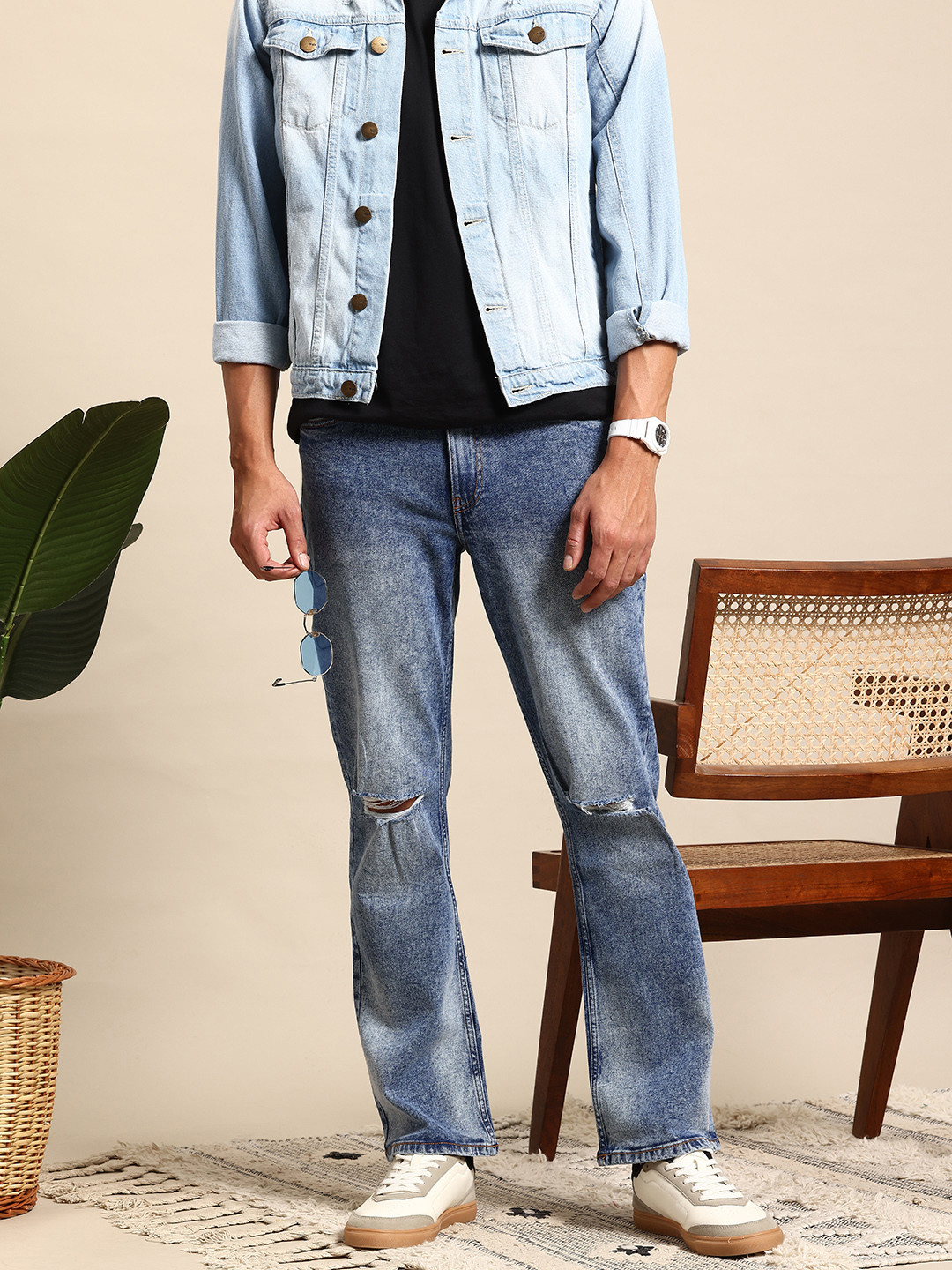 Mast & Harbour Men Bootcut Slash Knee Light Fade Stretchable Jeans