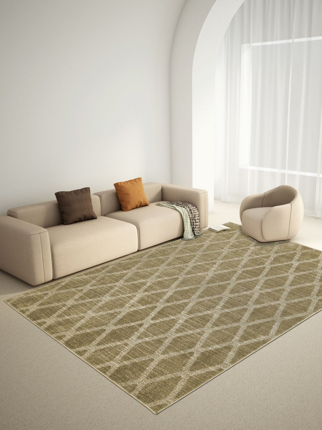 Welspun Beige Geometric Printed Anti-Skid Carpet