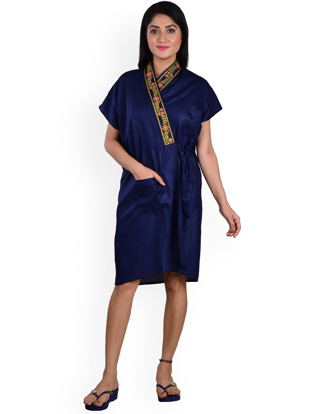 DUI KONNA Embroidered Knee Length Casual Robe