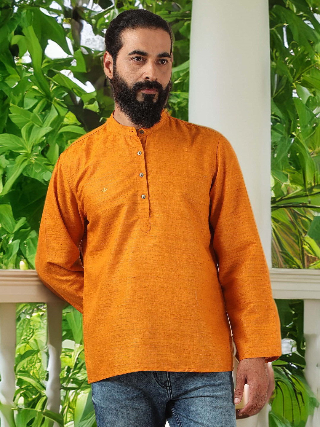 FILORI STUDIO Self Textured Art Silk Festive Short Kurta