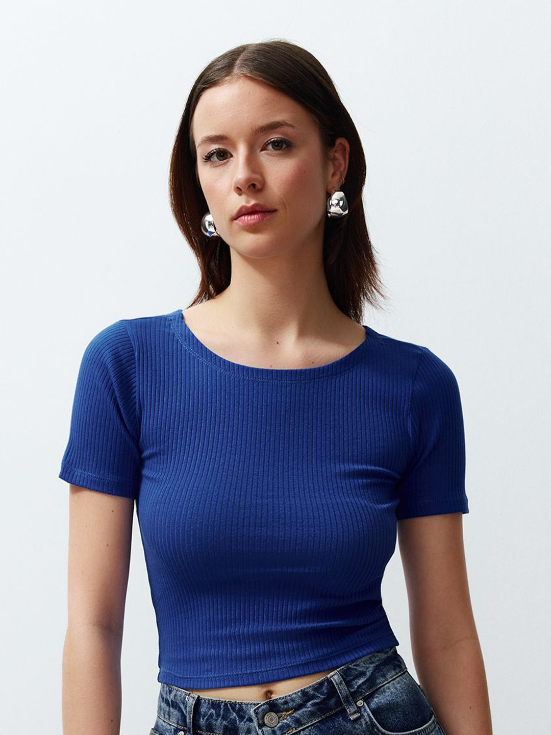 Trendyol Self Design Styled Back Crop Top