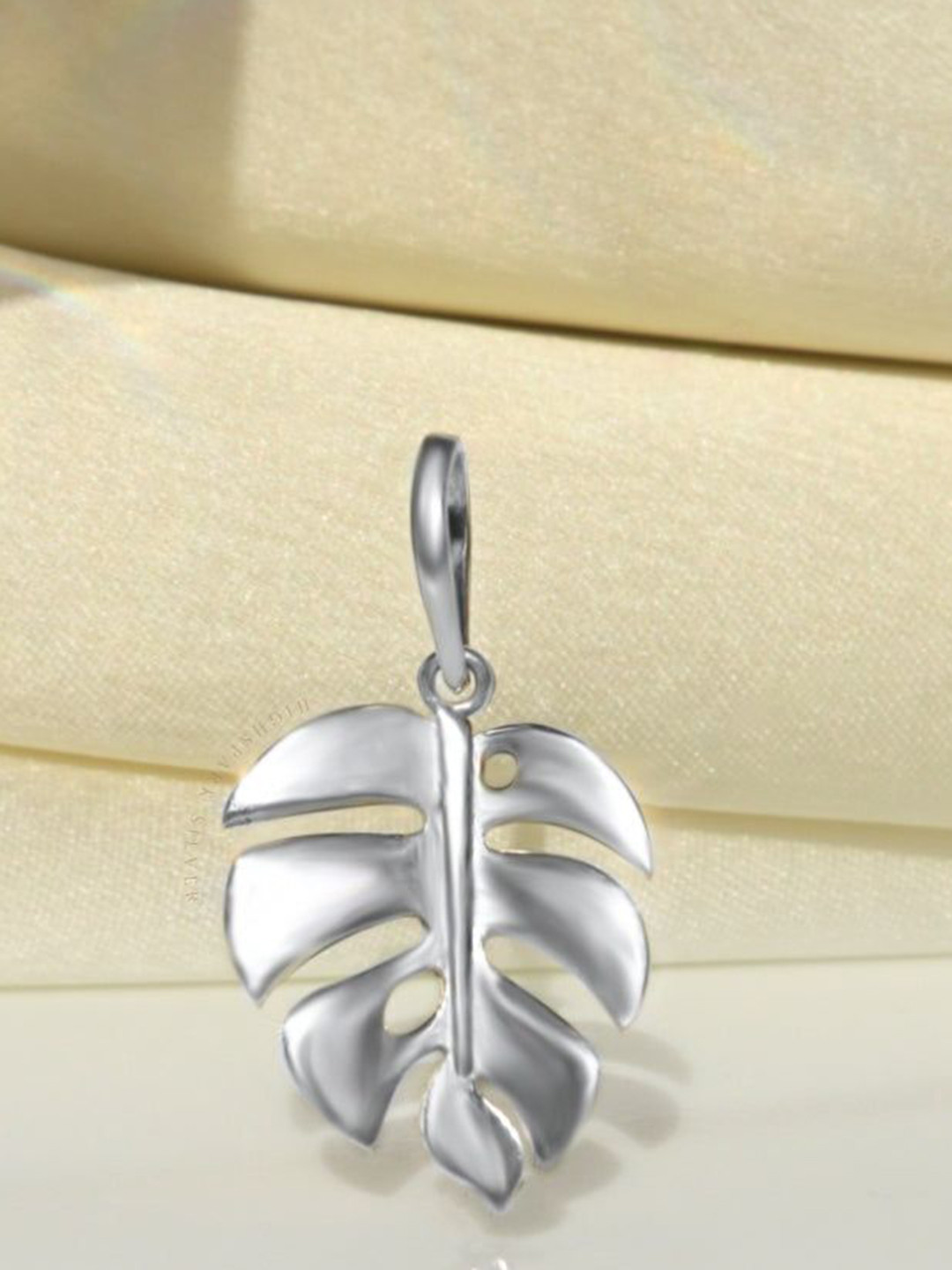 HighSpark 925 Silver Sterling Monstera Leaf Pendant