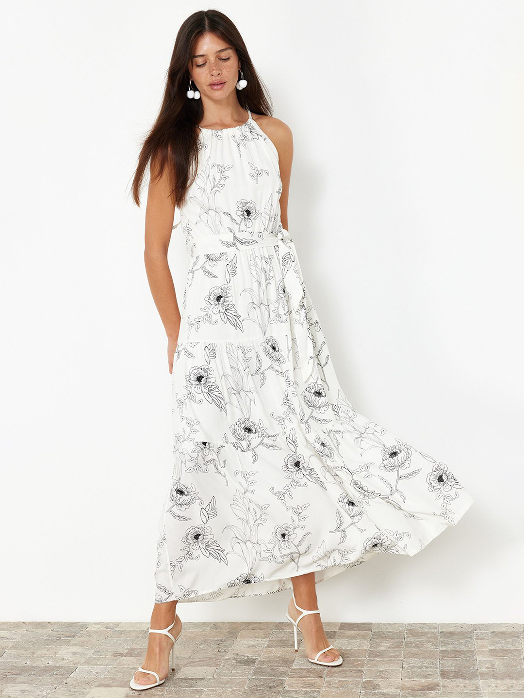 Trendyol Round Neck Floral Print A-Line Midi Dress