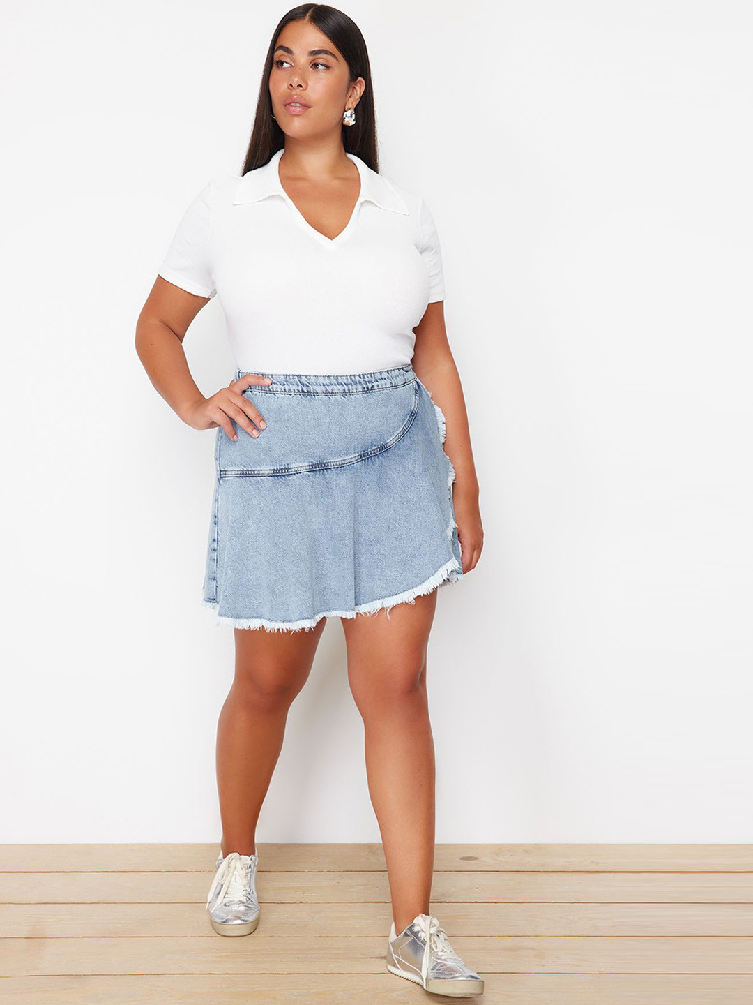 Trendyol Women Plus Size Washed Pure Cotton Mini Denim Skorts
