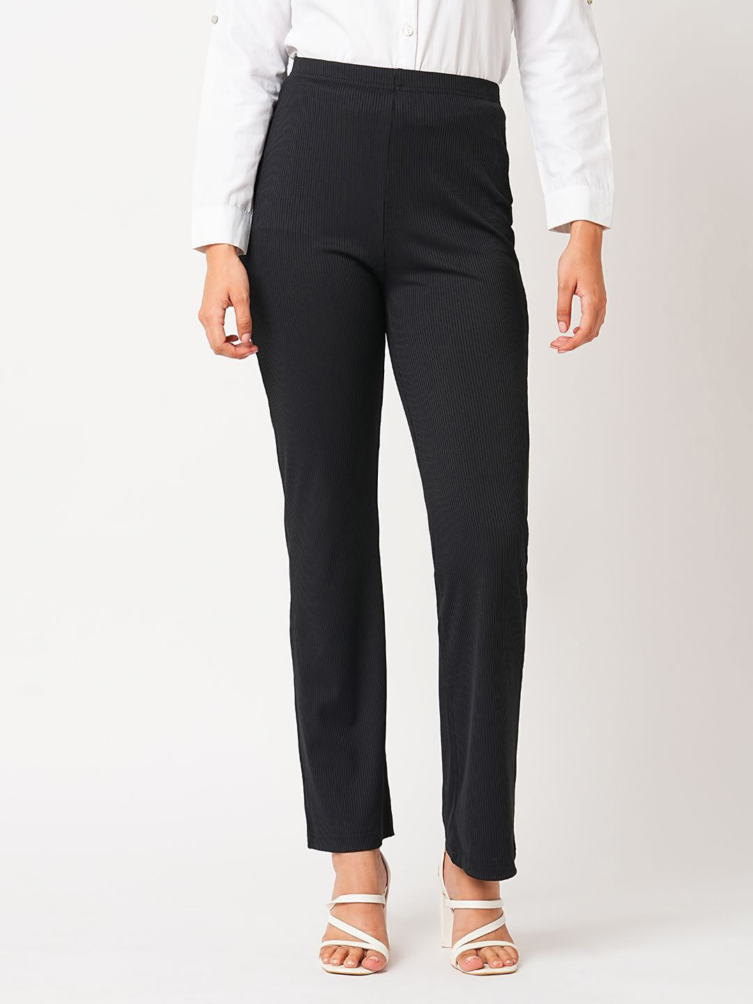 Globus Black Women Self Design Mid-Rise Slim Fit Bootcut Stretchable Treggings