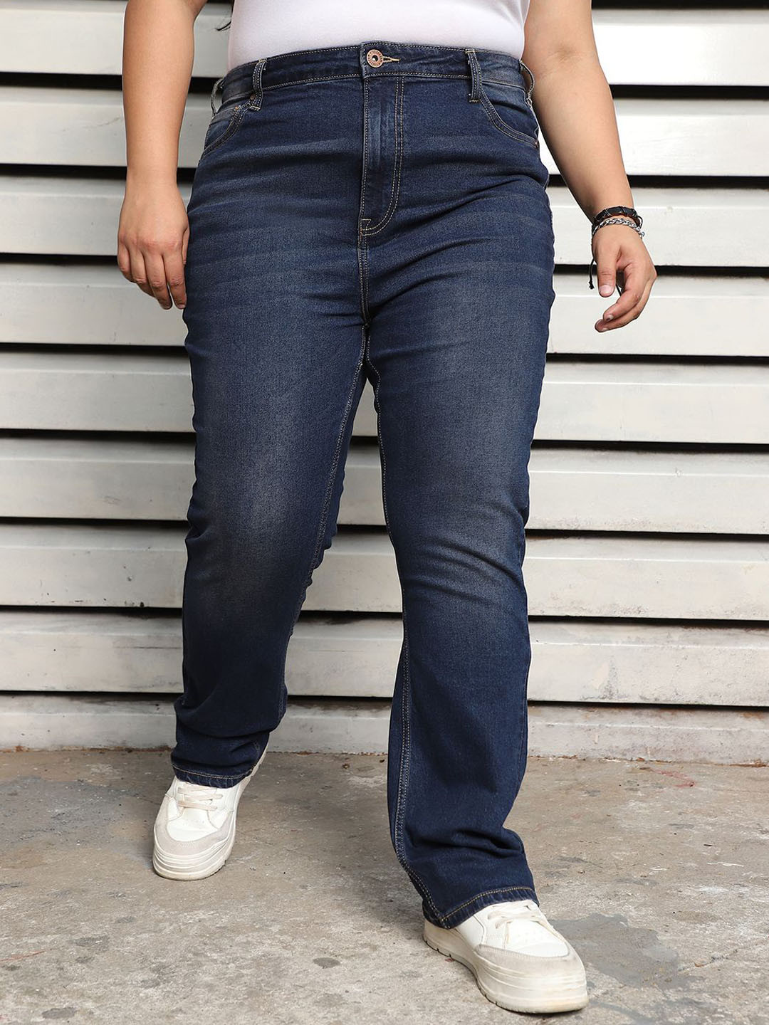 Freeform by High Star Women Stove Pipe High-Rise Jeans