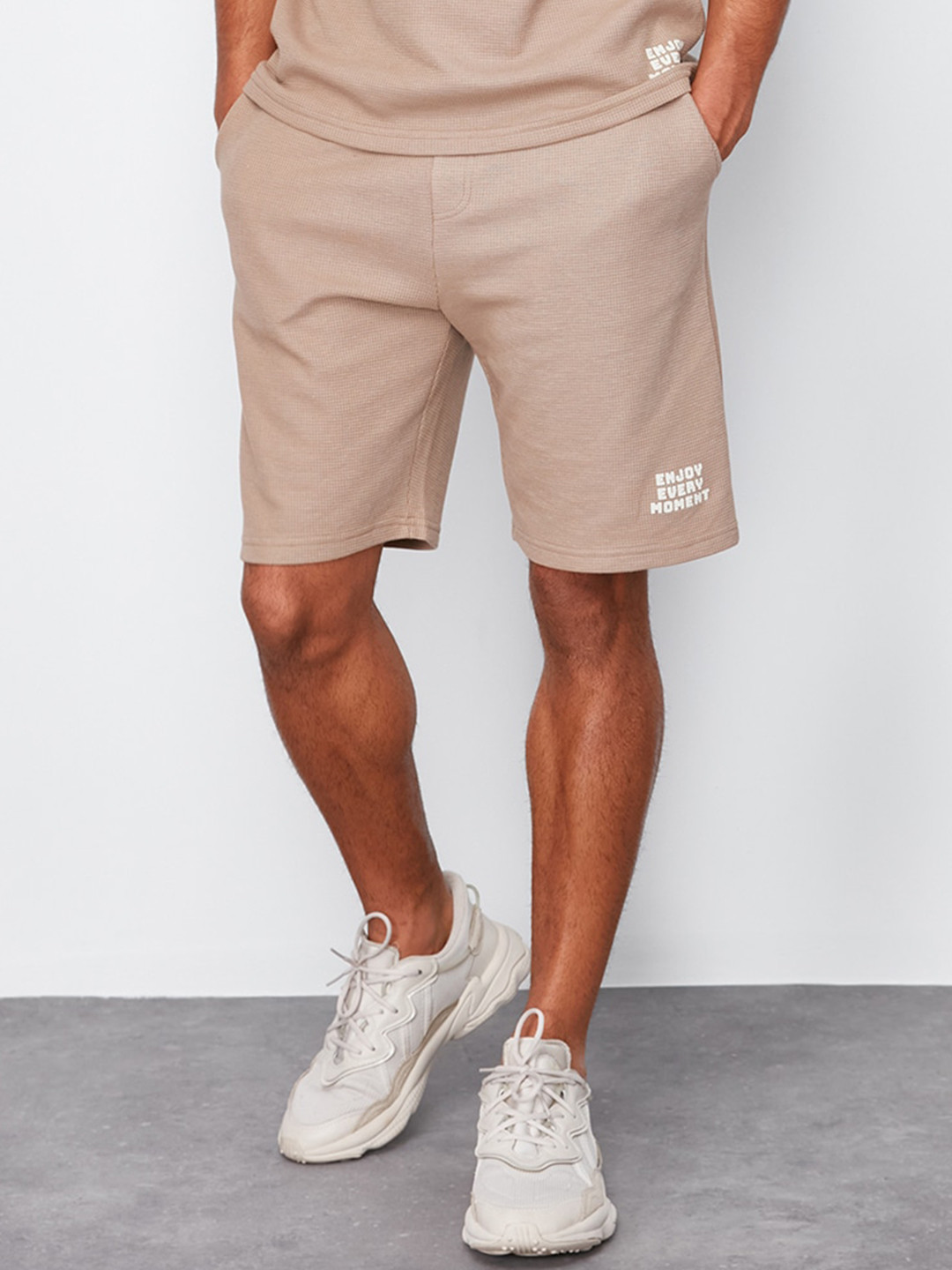 Trendyol Self Design Round Neck Night suit