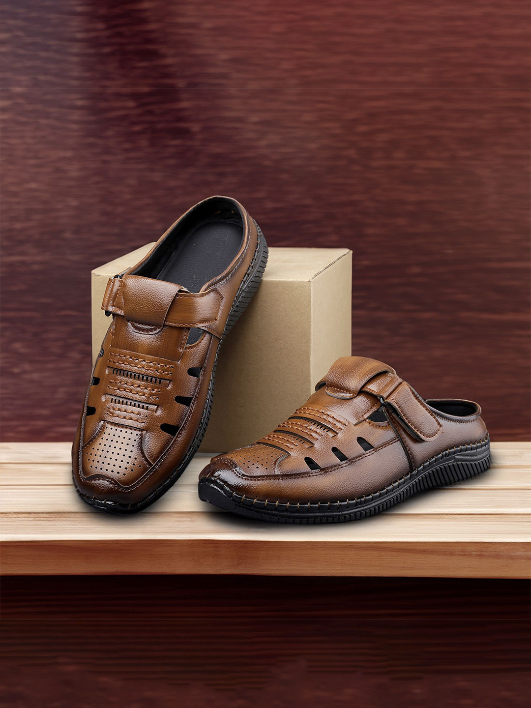 KRAASA Men Shoe-Style Sandals