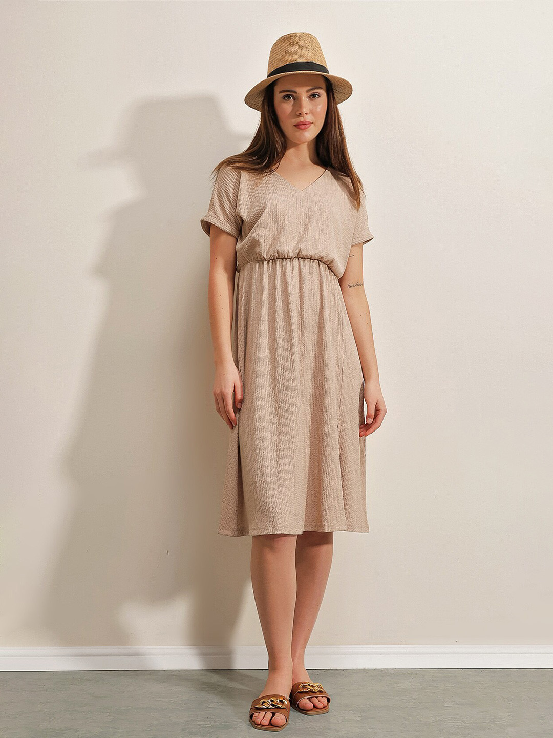 BIGDART Self Design V-Neck Fit and Flare Midi Dress