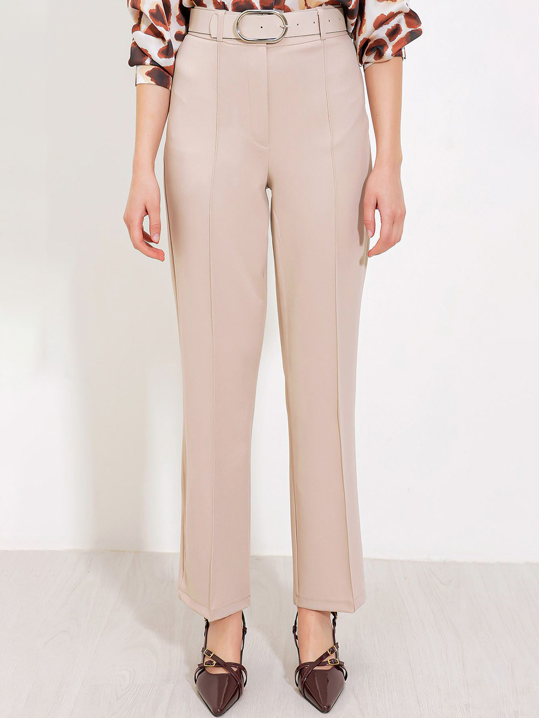 BIGDART Women Mid-Rise Plain Regular Trousers Trousers
