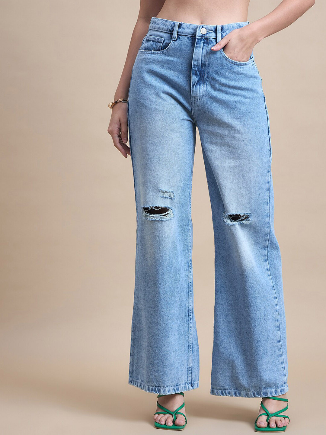The Roadster Lifestyle Co. Women Blue Wide Leg Light Fade Ripped Classic Cotton Jeans