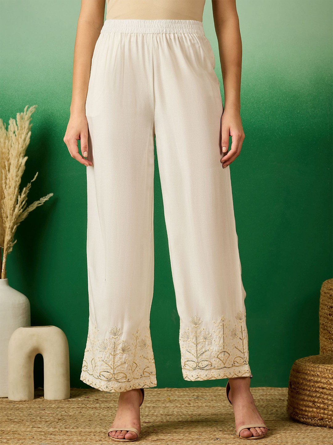 【送料&関税込】Off-White Embroidered San Palazzo Pant Buy Gota Embroidered Cotton Palazzo in Off White Online