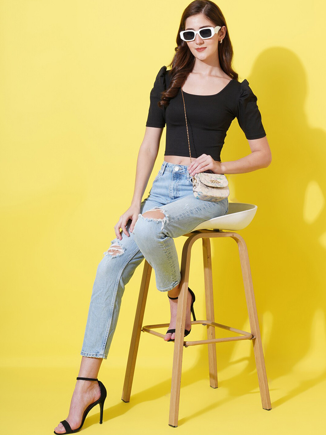 U&F Scoop Neck Puff Sleeves Crepe Crop Top