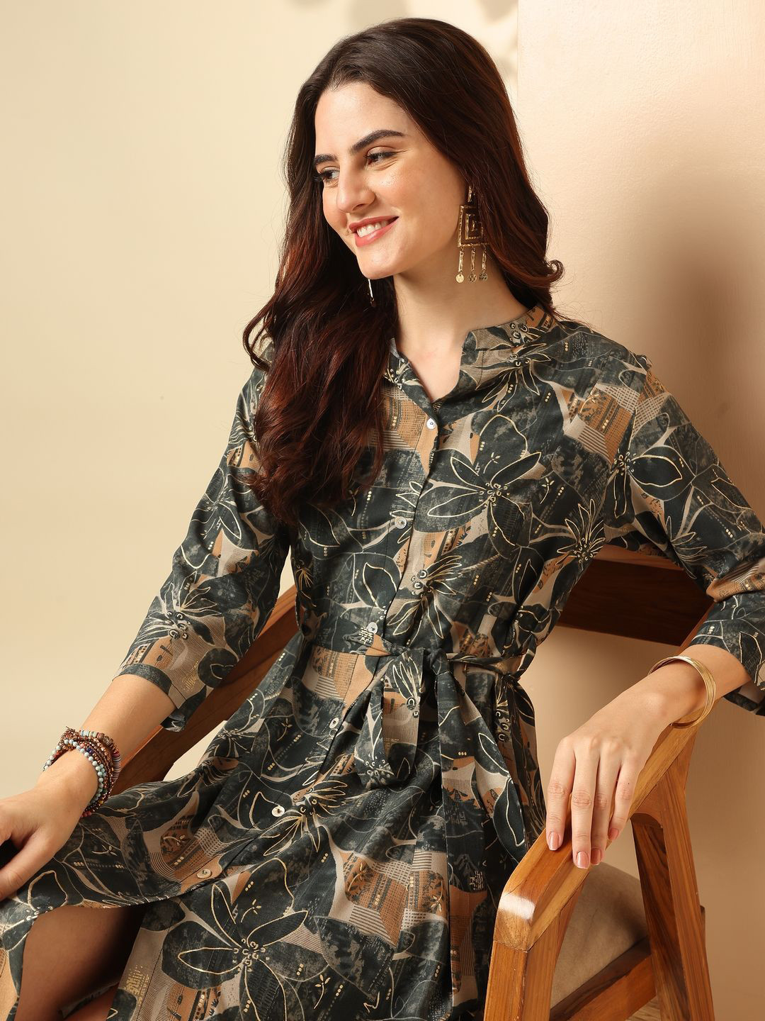 Anouk Floral Grey & Beige Printed Mandarin Collar Knee Length A-Line Dress