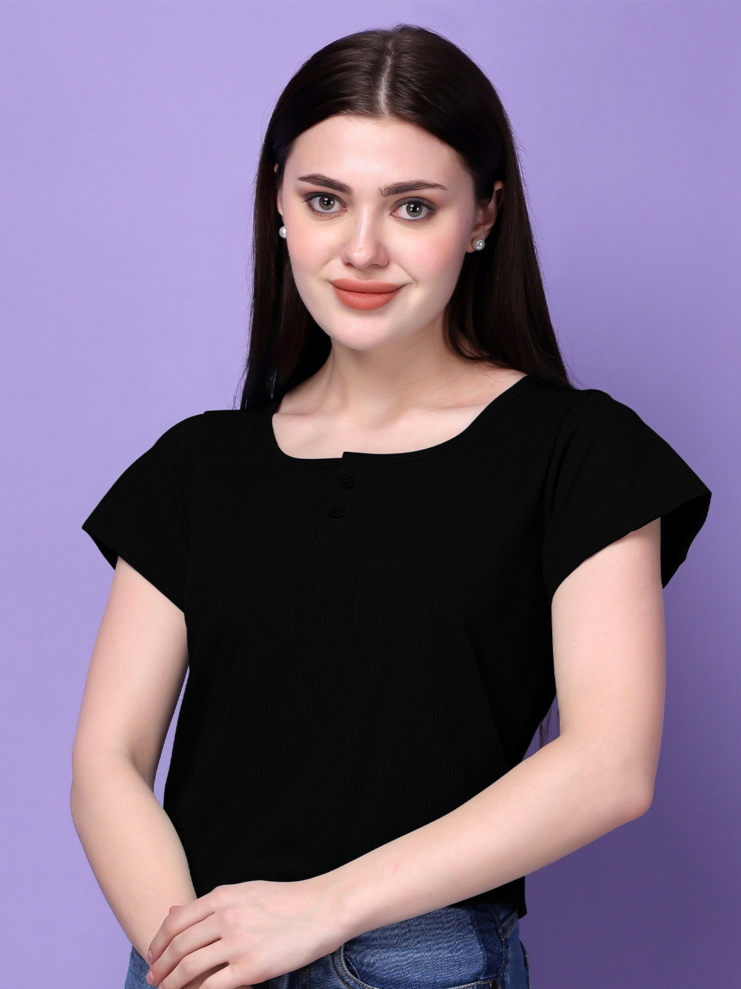 Bitterlime Round Neck Solid Cotton Top