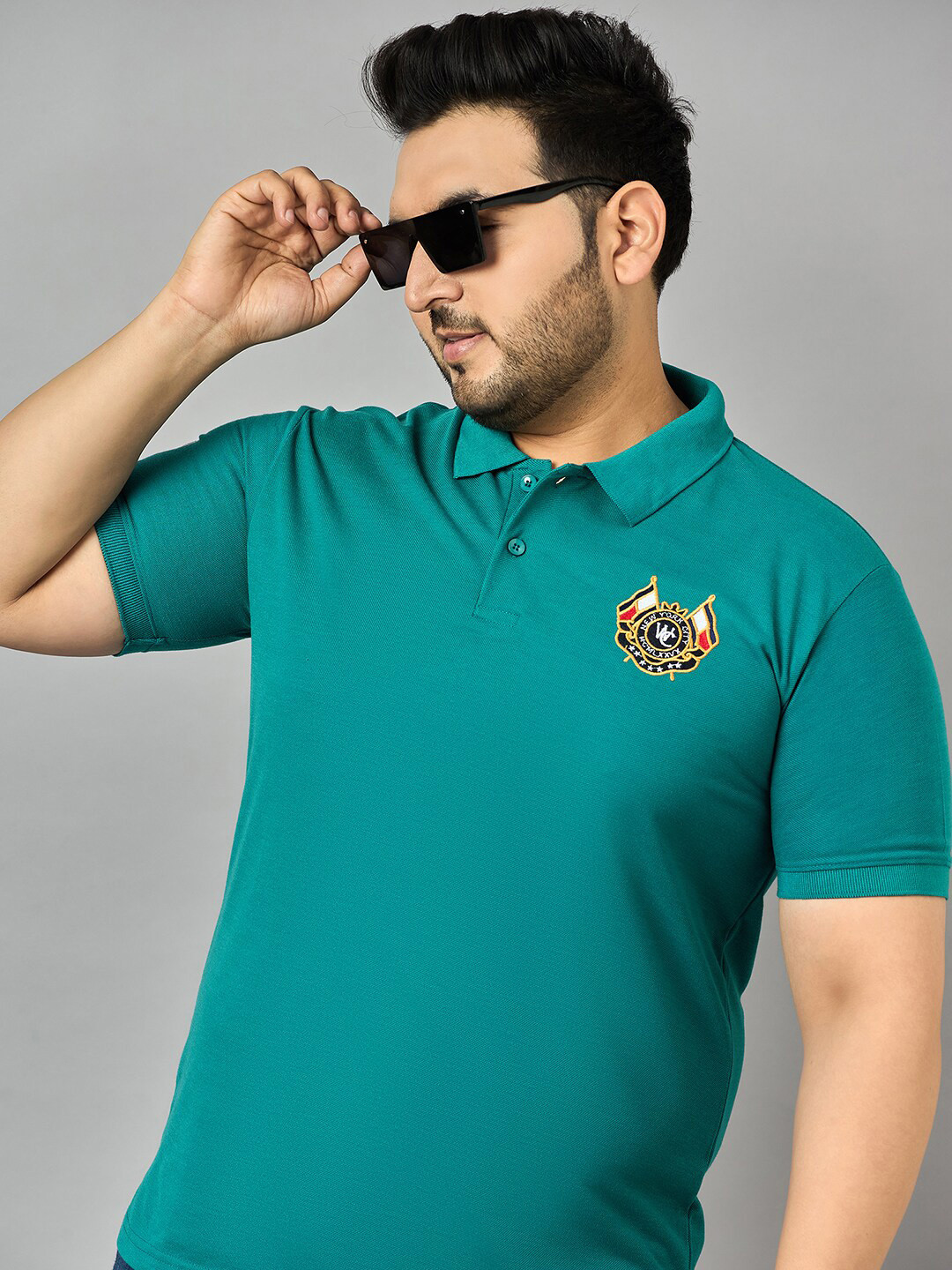Zigo Men Solid Embroidered Plus Size Polo T-shirt