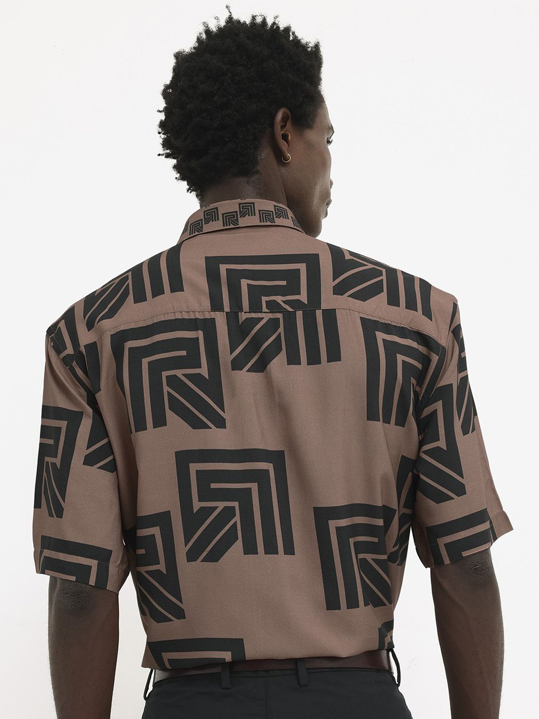 RARE RABBIT Men Ade Spread Collar Boxy Printed Shirt