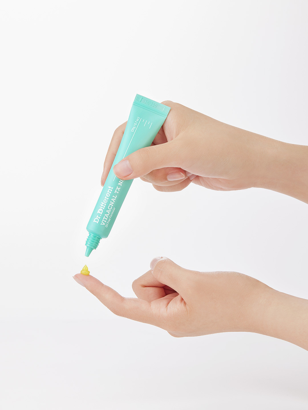 Dr. Different VITAACNAL TX Night Cream with 0.1% Retinal - 20 g