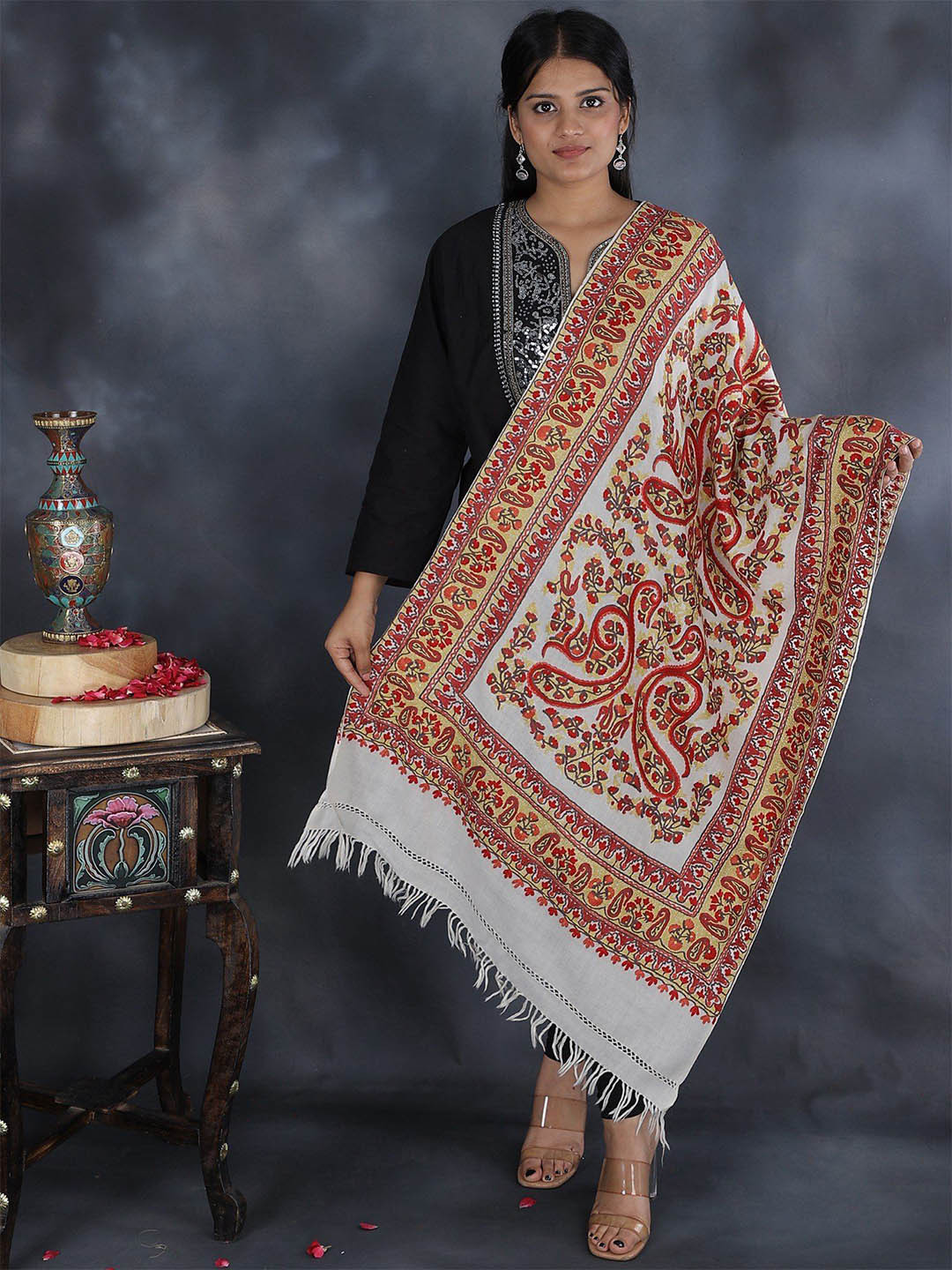 Exotic India Papyrus Aari-Embroidered Paisleys by Hand Pure Wool Kashmiri Stole