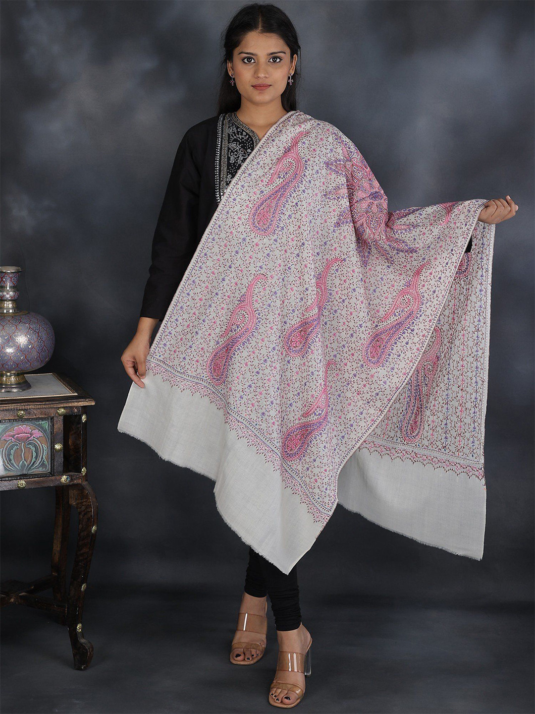 Exotic India Snow White Pure Wool Sozni Hand Embroidered Paisley Kashmiri Tusha Stole