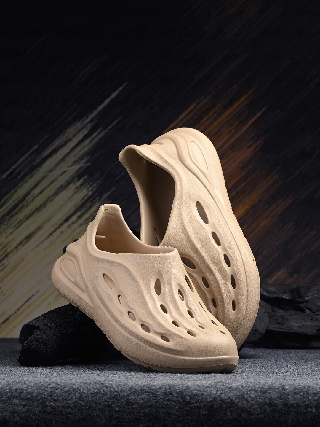AfroJack Men Croslite Clogs