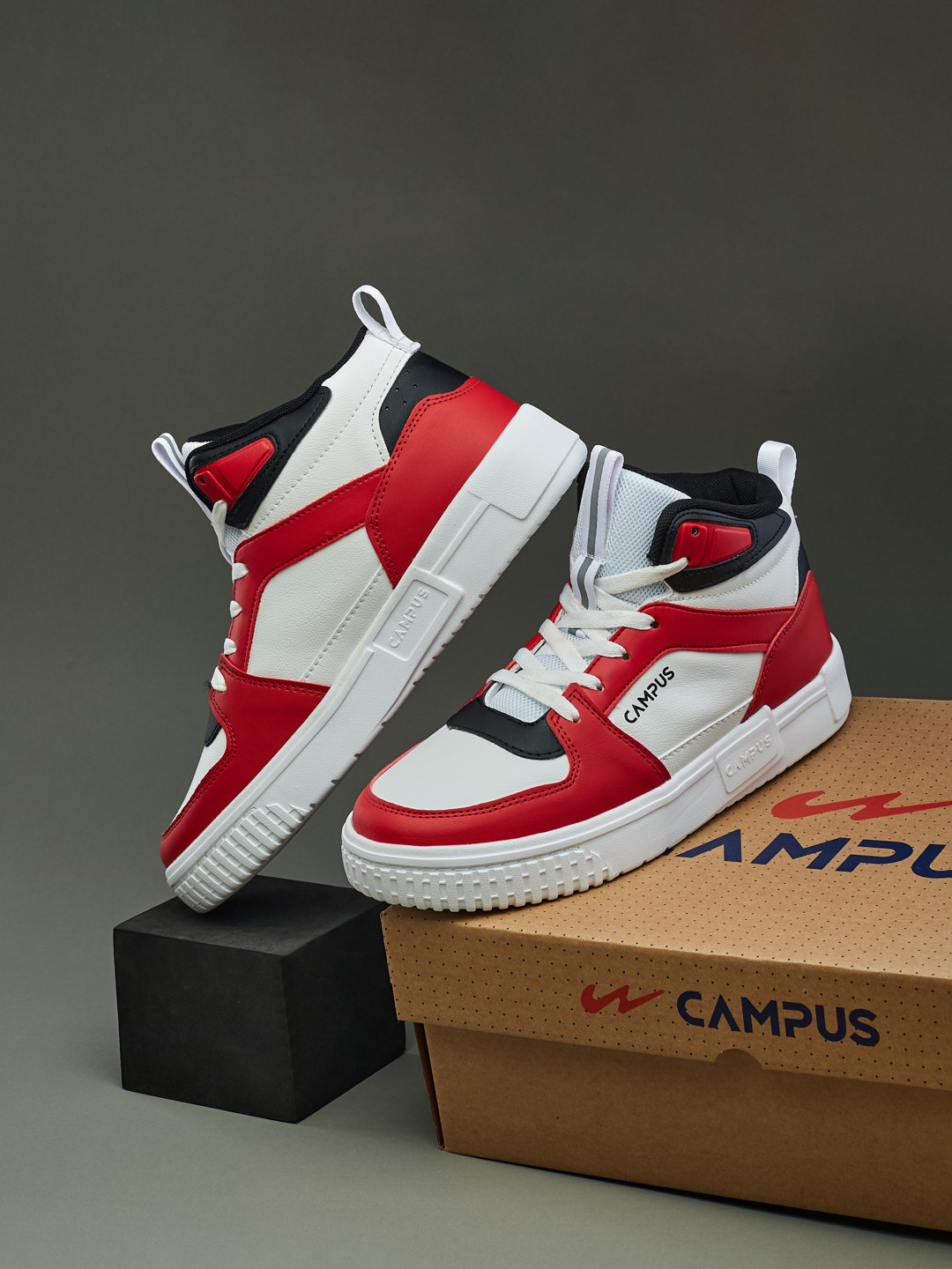 Campus Men OG-22 Round Toe Memory Foam Sneakers