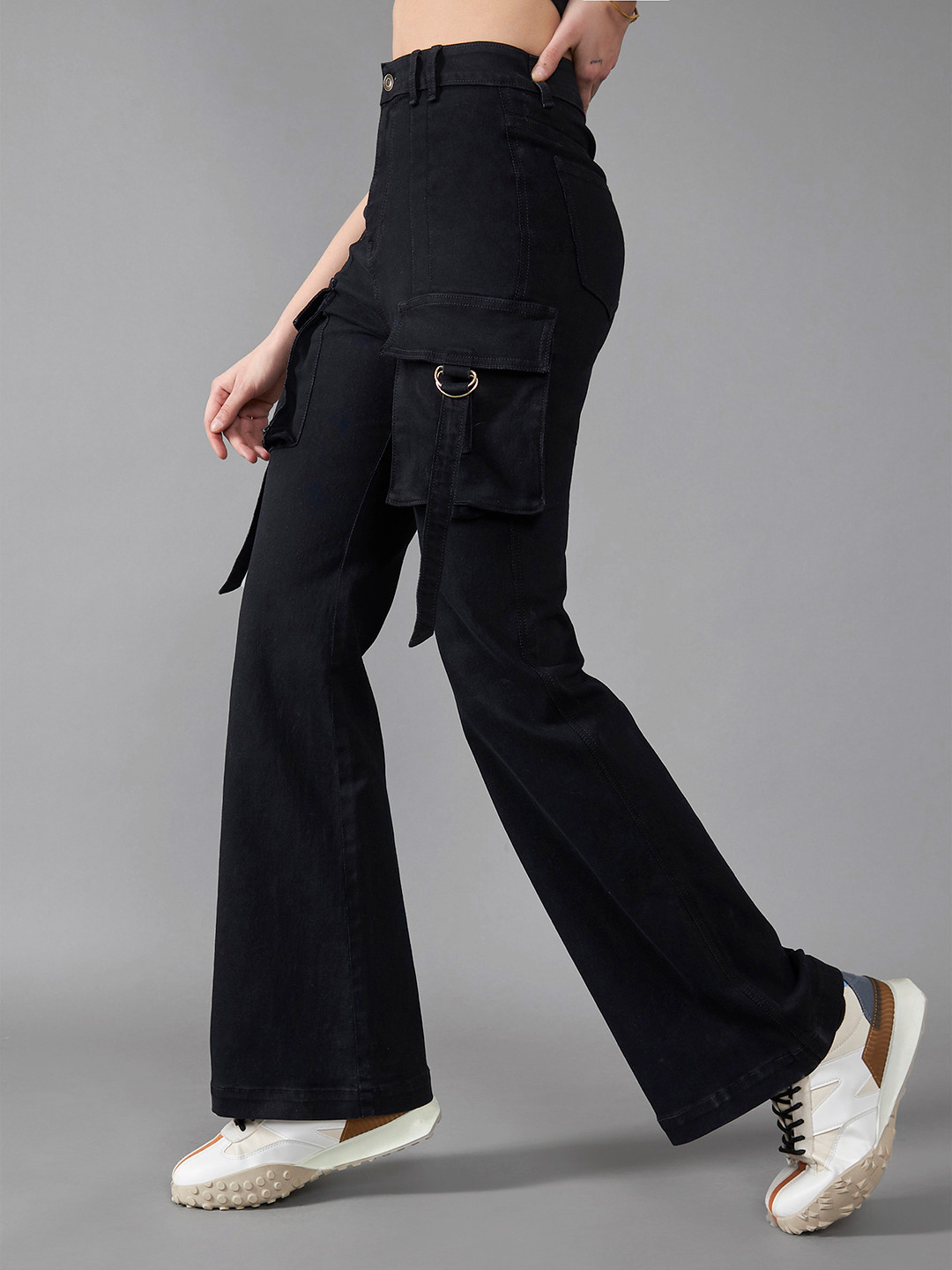 DOLCE CRUDO Women Black Bootcut High Rise Clean Look Stretchable Cargo Jeans