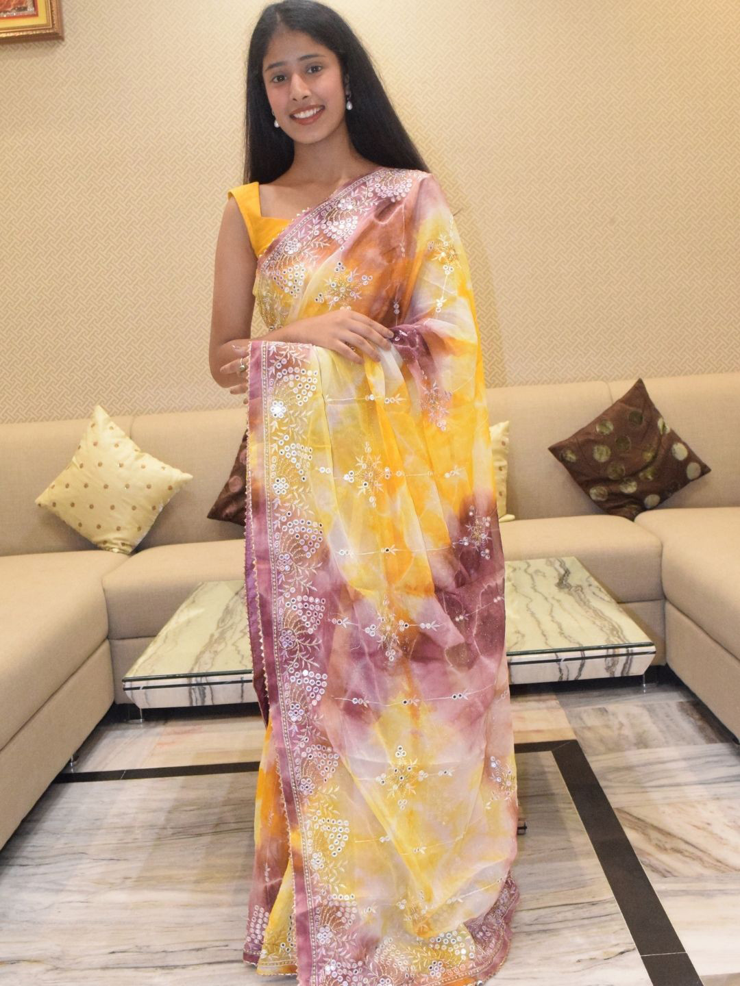 PRETTY PALLU Tie and Dye Embroidered Kota Saree
