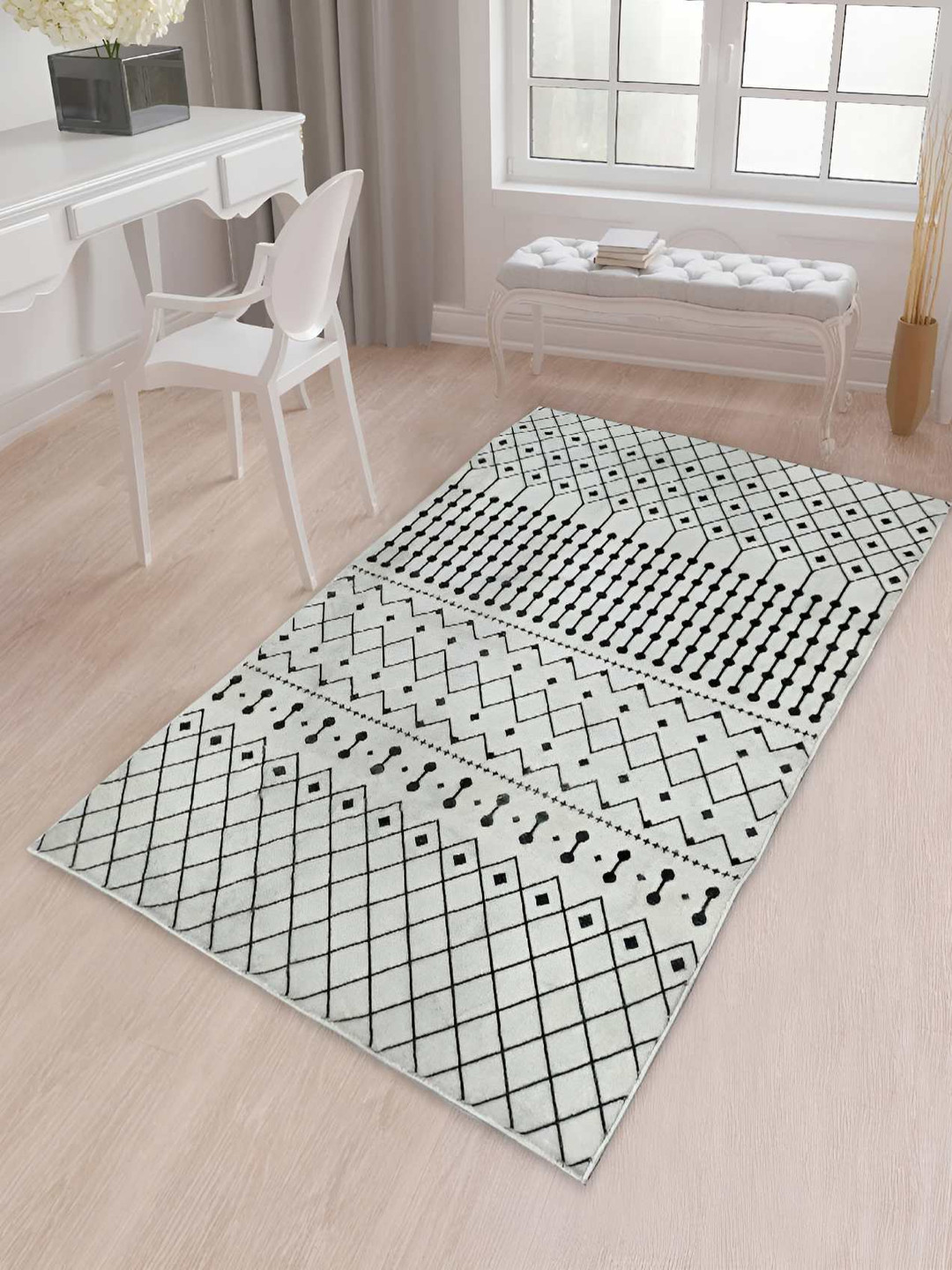 Sapana Carpet-Mats Cream-Coloured Geometric Anti-Skid Polyester Carpet