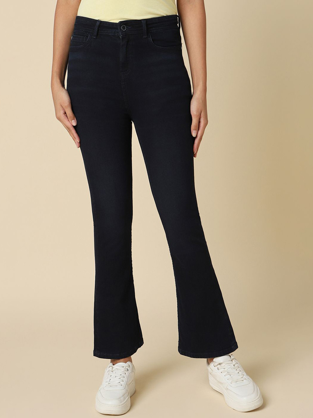 Allen Solly Woman Clean Look Mid-Rise No Fade Dark Shade Regular Fit Washed Jeans