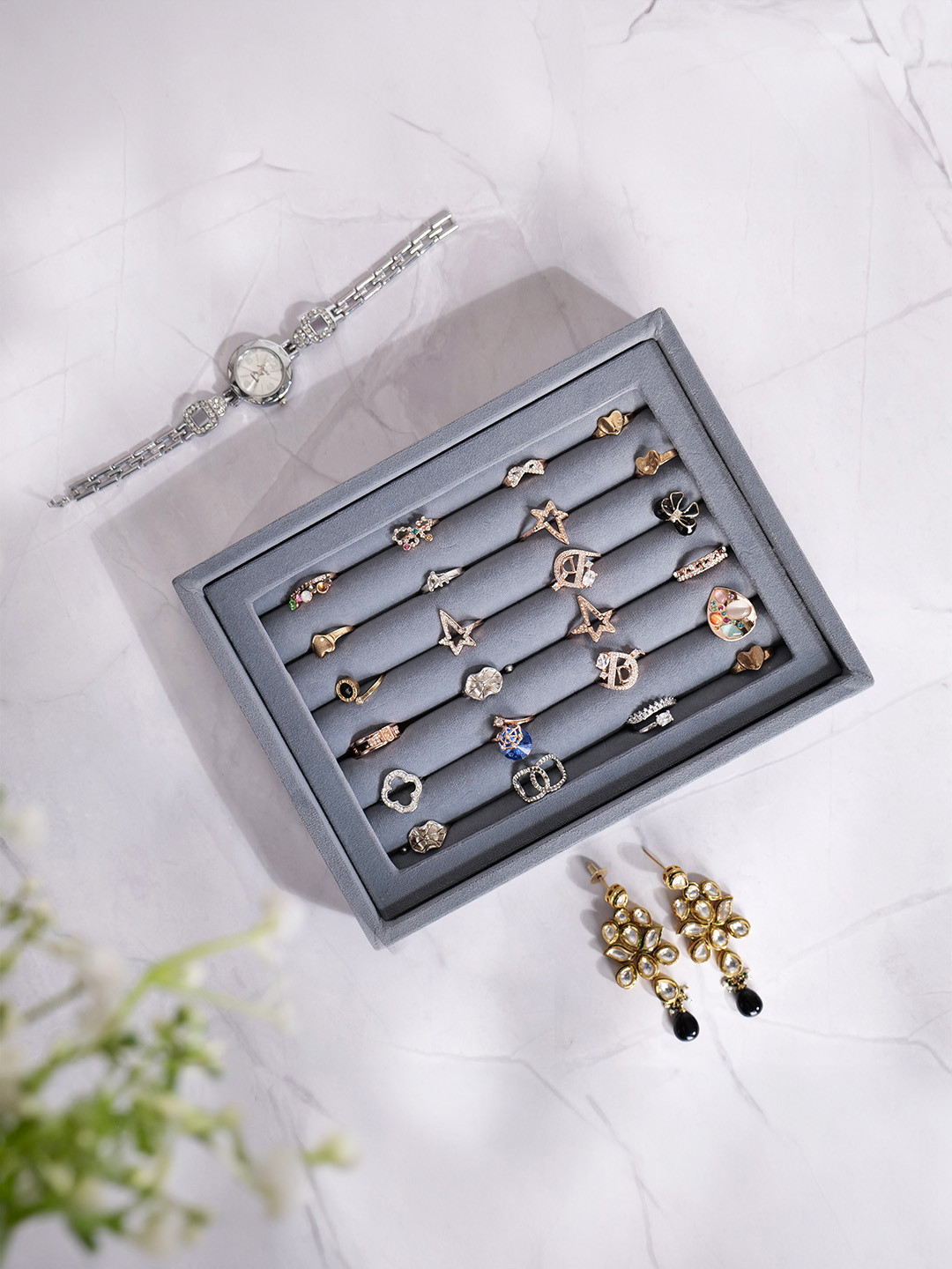 La Trove Grey Small Ring Velvet Organizer Tray