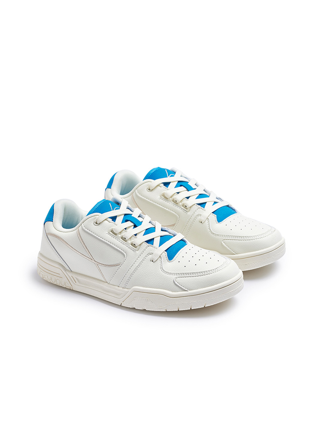 Ludic Nova Men Colourblocked Leather and Suede Sneakers