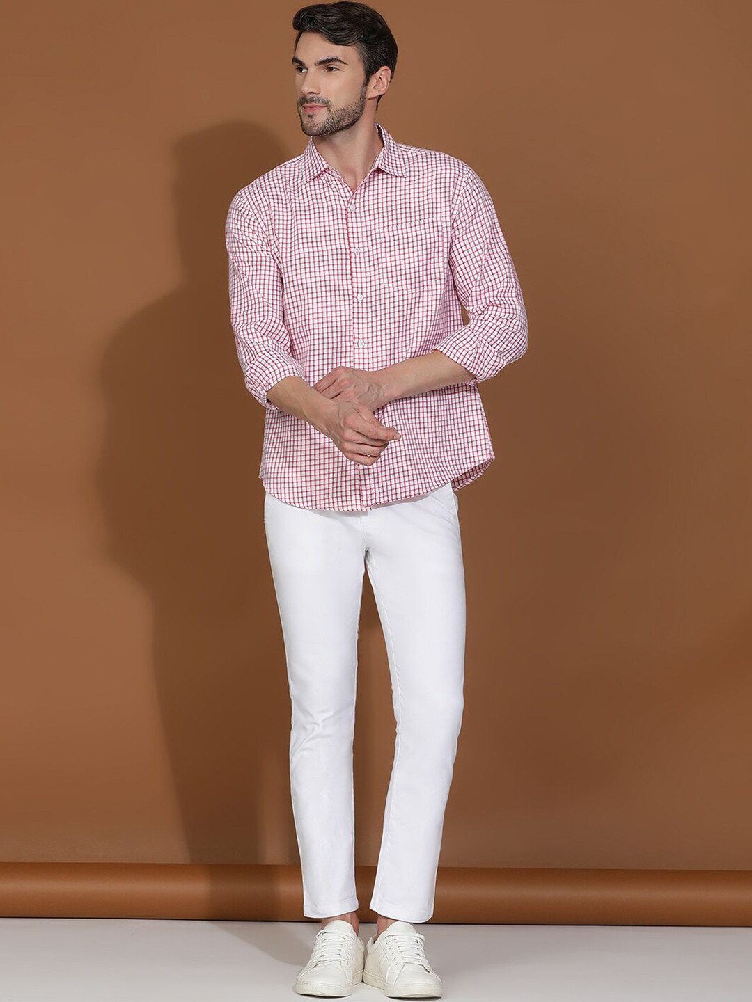Kotty New Checked Spread Collar Casual Shirt