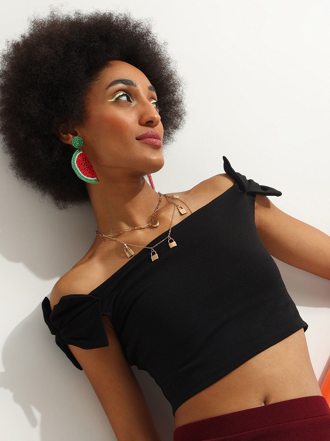 Veni Vidi Vici Black Strapless Shoulder Bow Bardot Crop Top