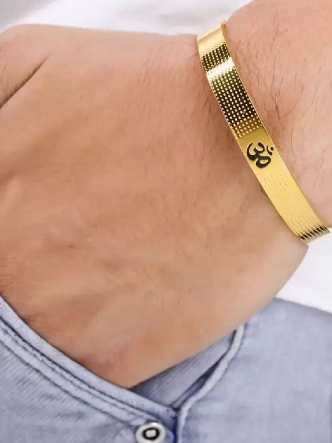 WATCHSTAR Unisex Gold-Plated Stainless Steel Om Grio Design Kada Bracelet