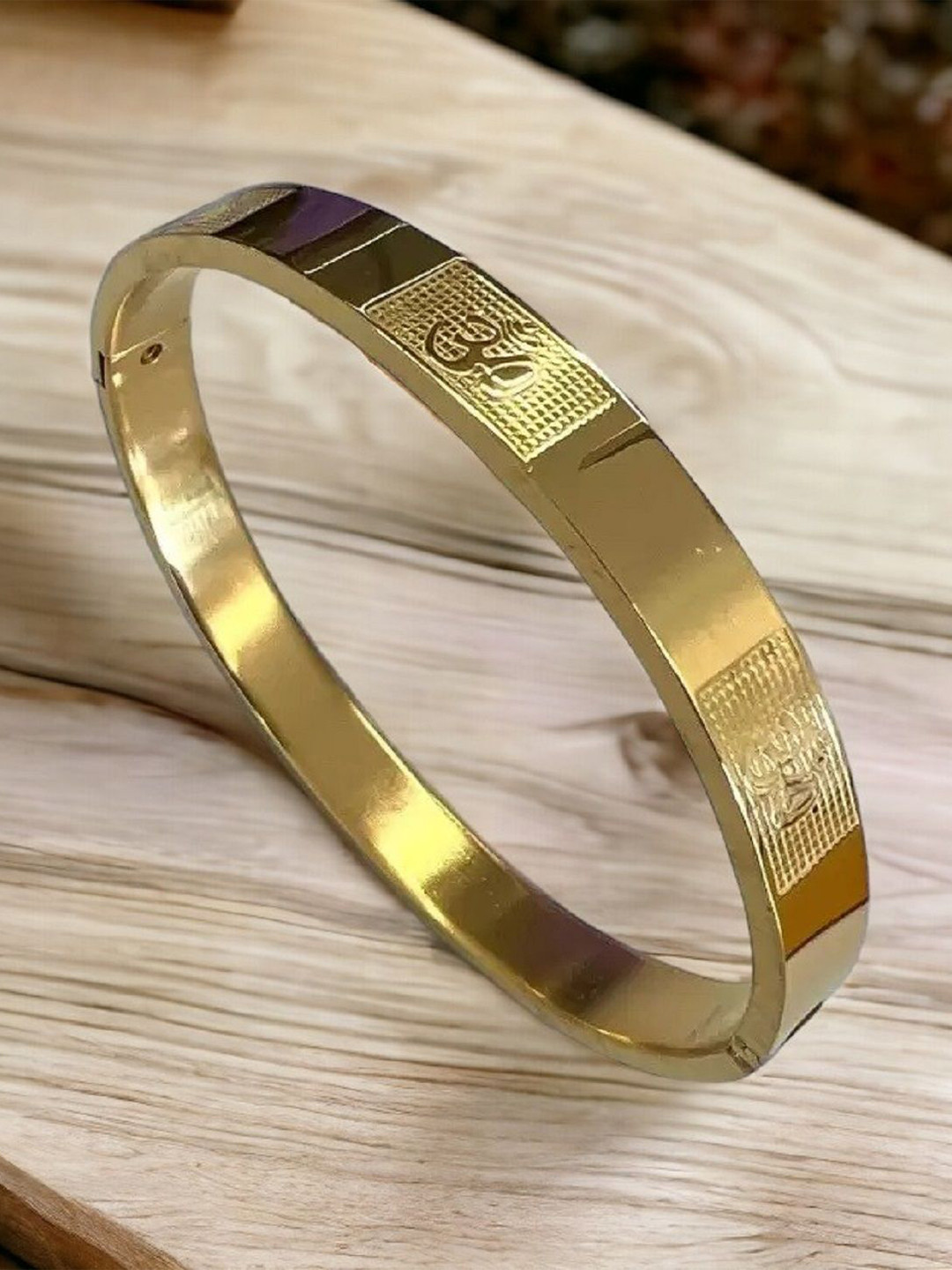 WATCHSTAR Unisex Gold-Plated Stainless Steel Lord Om Symbol Kada Bracelet