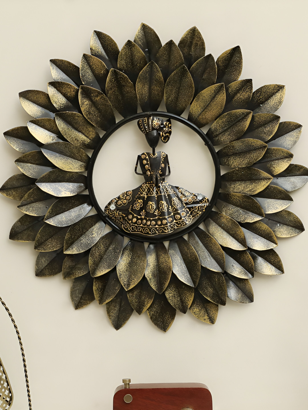 vedas W-Fuji Metal Glossy Hanging Hall Wall Hangings-22.8In