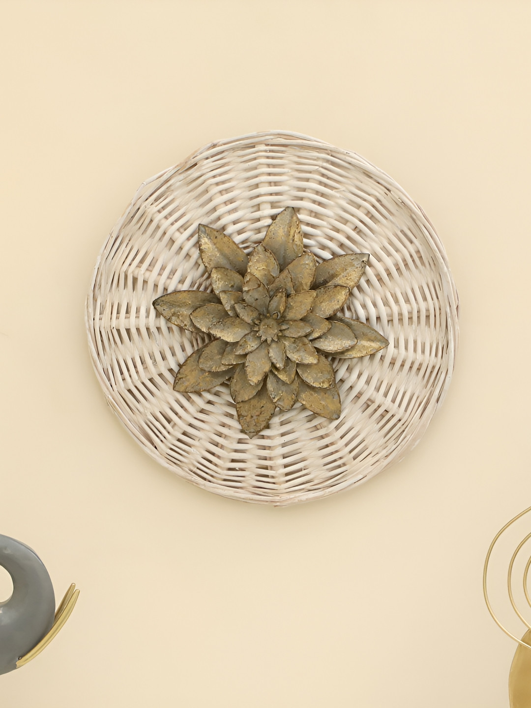 vedas Flower, W-Cuina Metal Glossy Hanging Hall Floral Wall Decor-9.1In