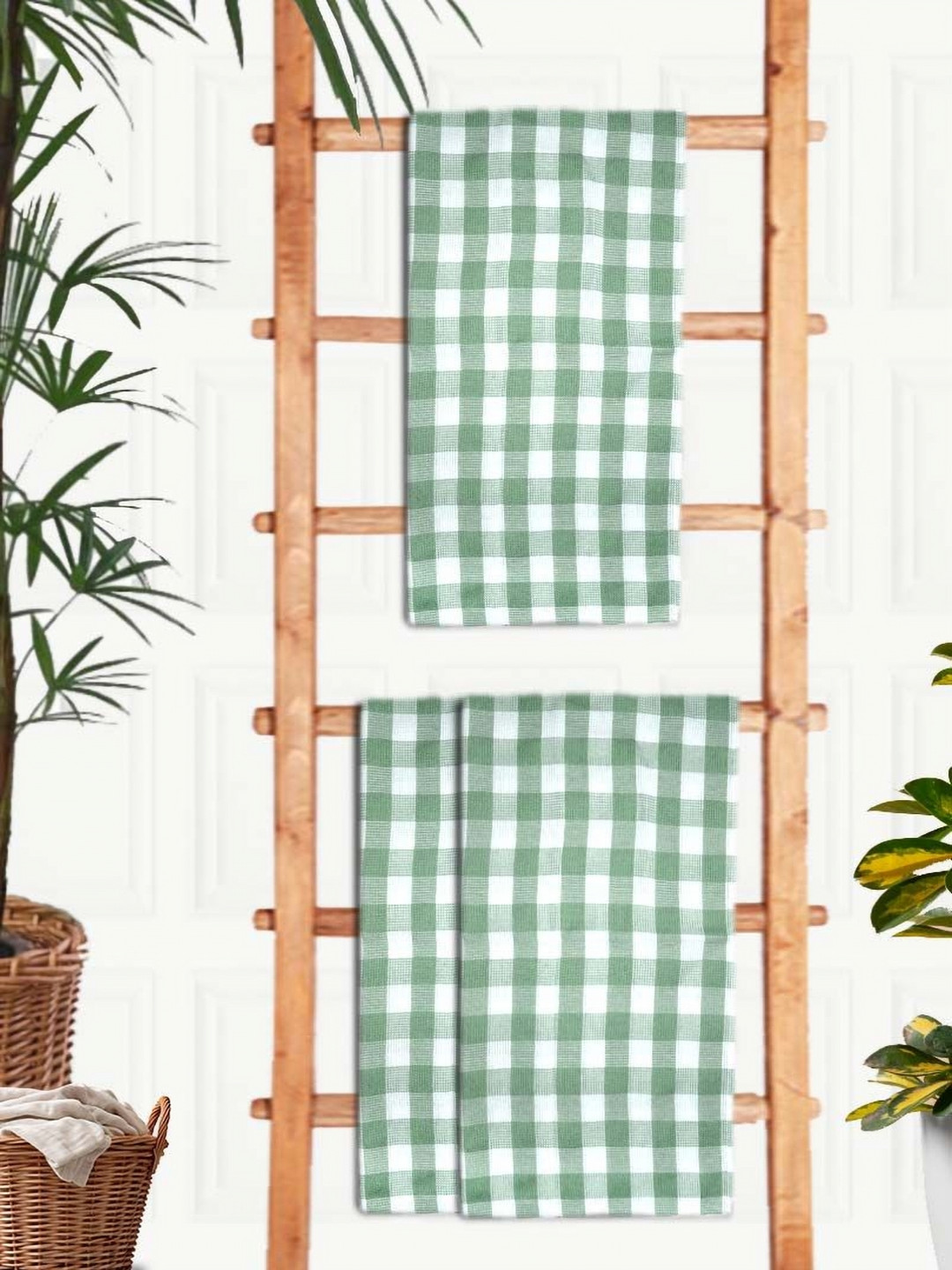 Athom Living Green & White 3 Pieces Printed Cotton 210 GSM Bath Towel