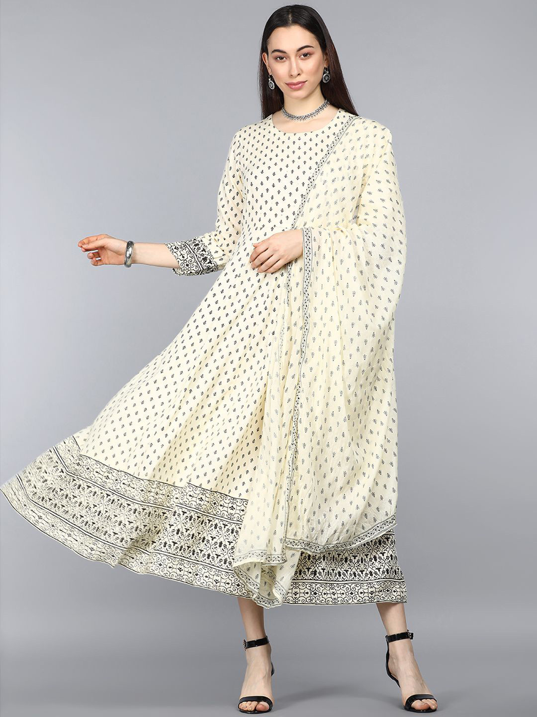 KALINI Women Geometric Keyhole Neck Sequinned Anarkali Kurta