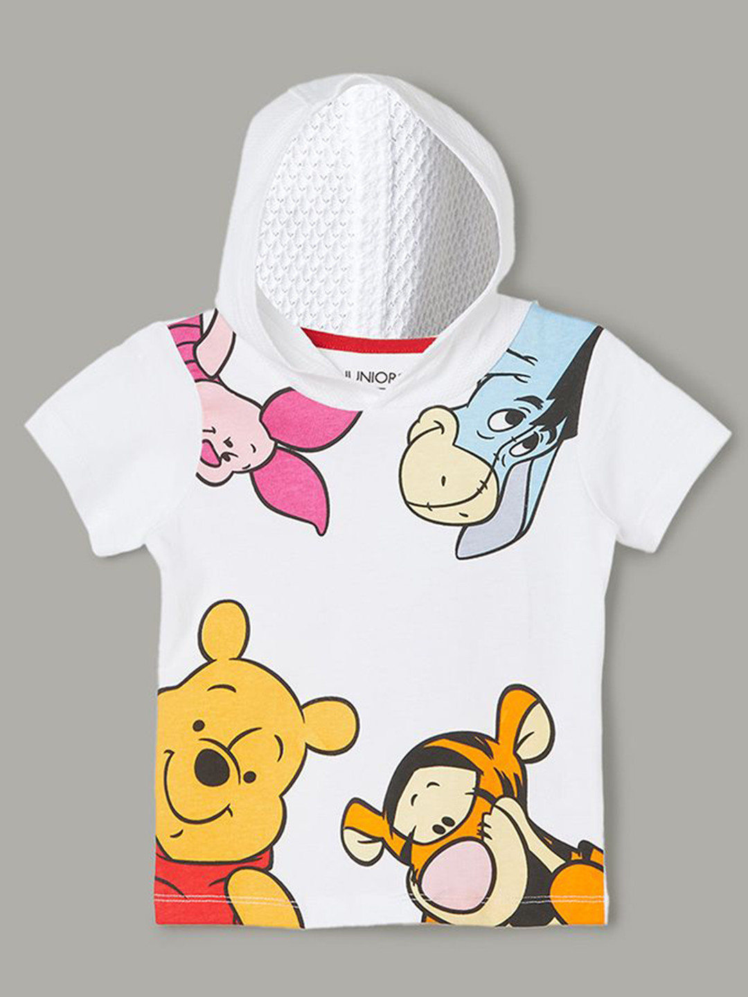 Juniors by Lifestyle Boys White Disney-Winnie The Pooh T Shirt
