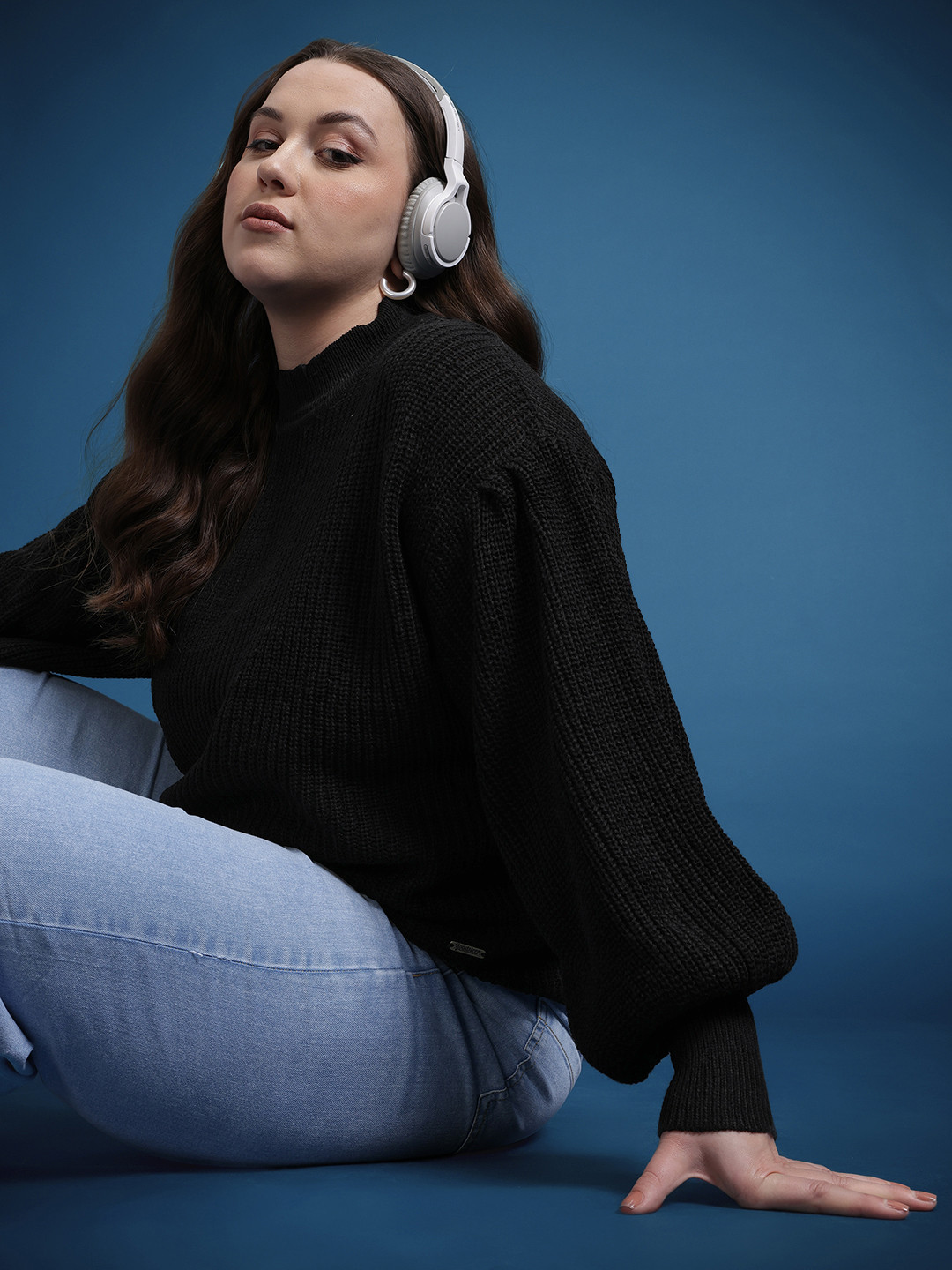 The Roadster Life Co. Plus Size Ribbed Puff Sleeves Pullover