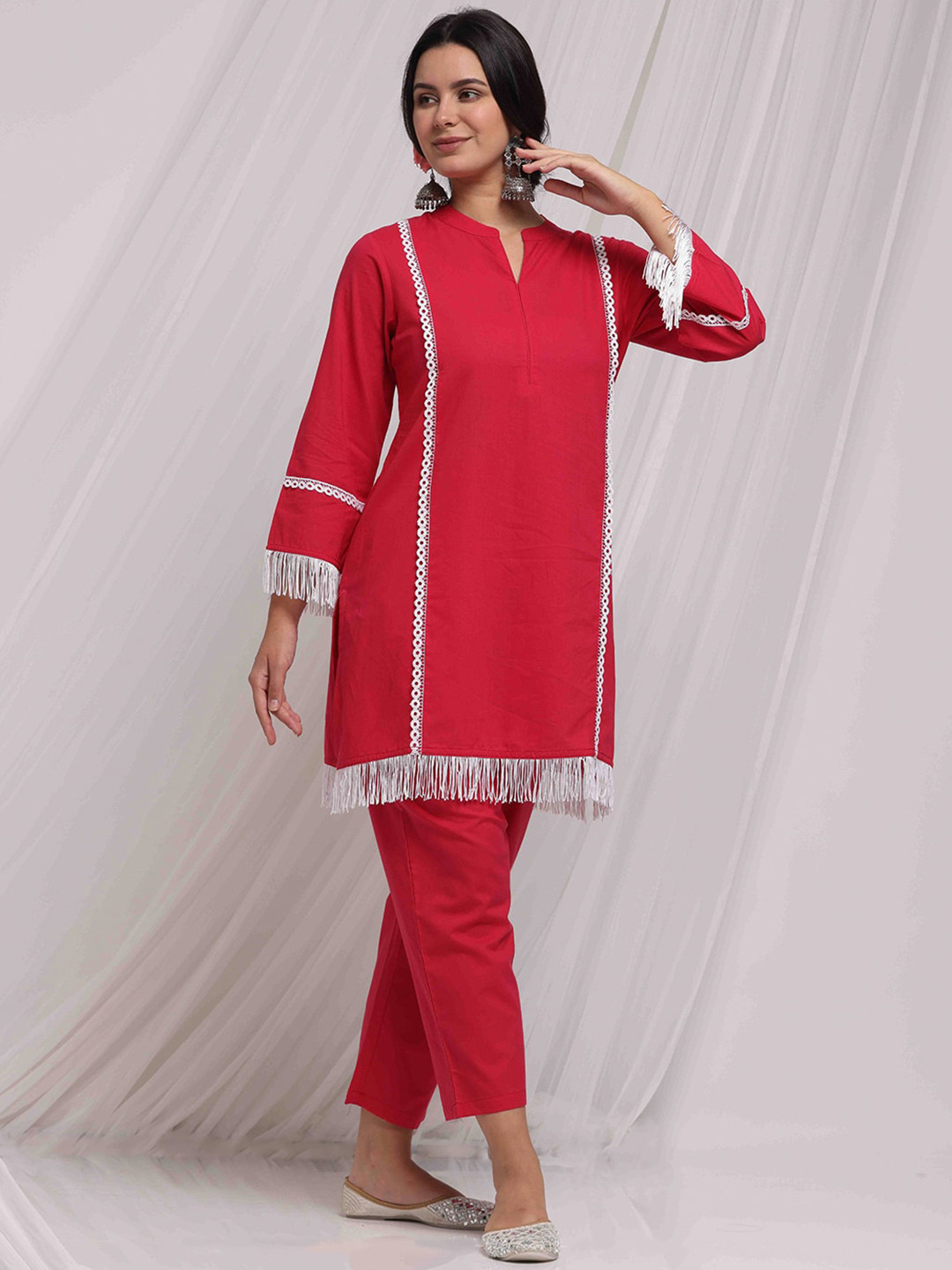 Anouk Fuchsia Laced Frill Panelled Round Neck Pure Cotton Straight Kurti With Trousers