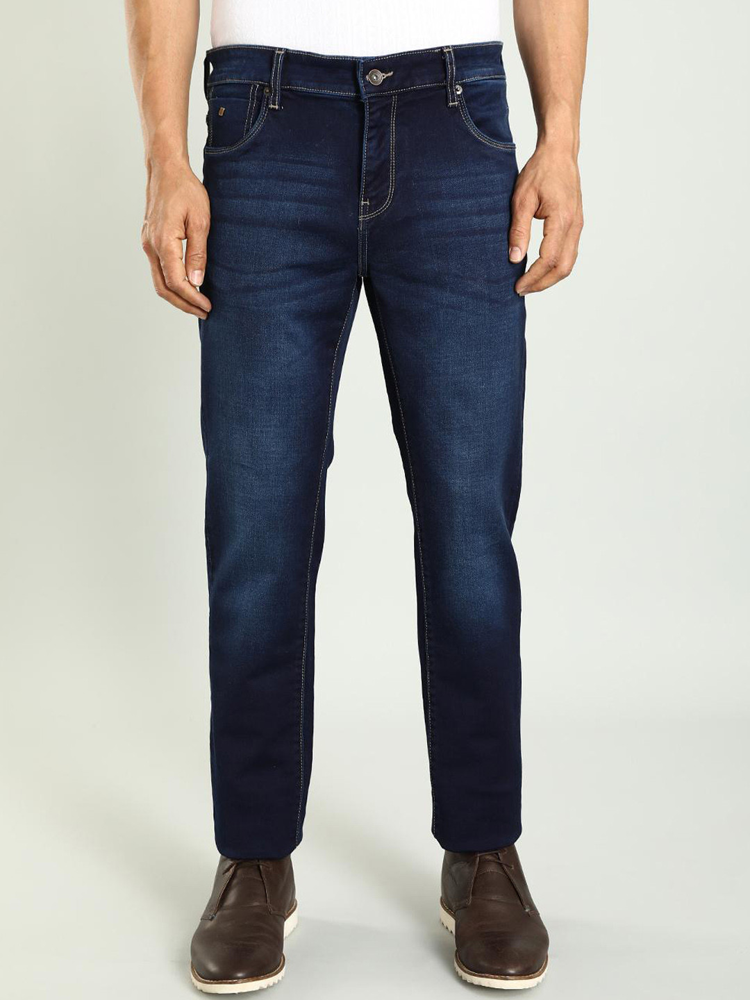 Indian Terrain Men Brooklyn Slim Fit Clean Look Whiskers Stretchable Jeans