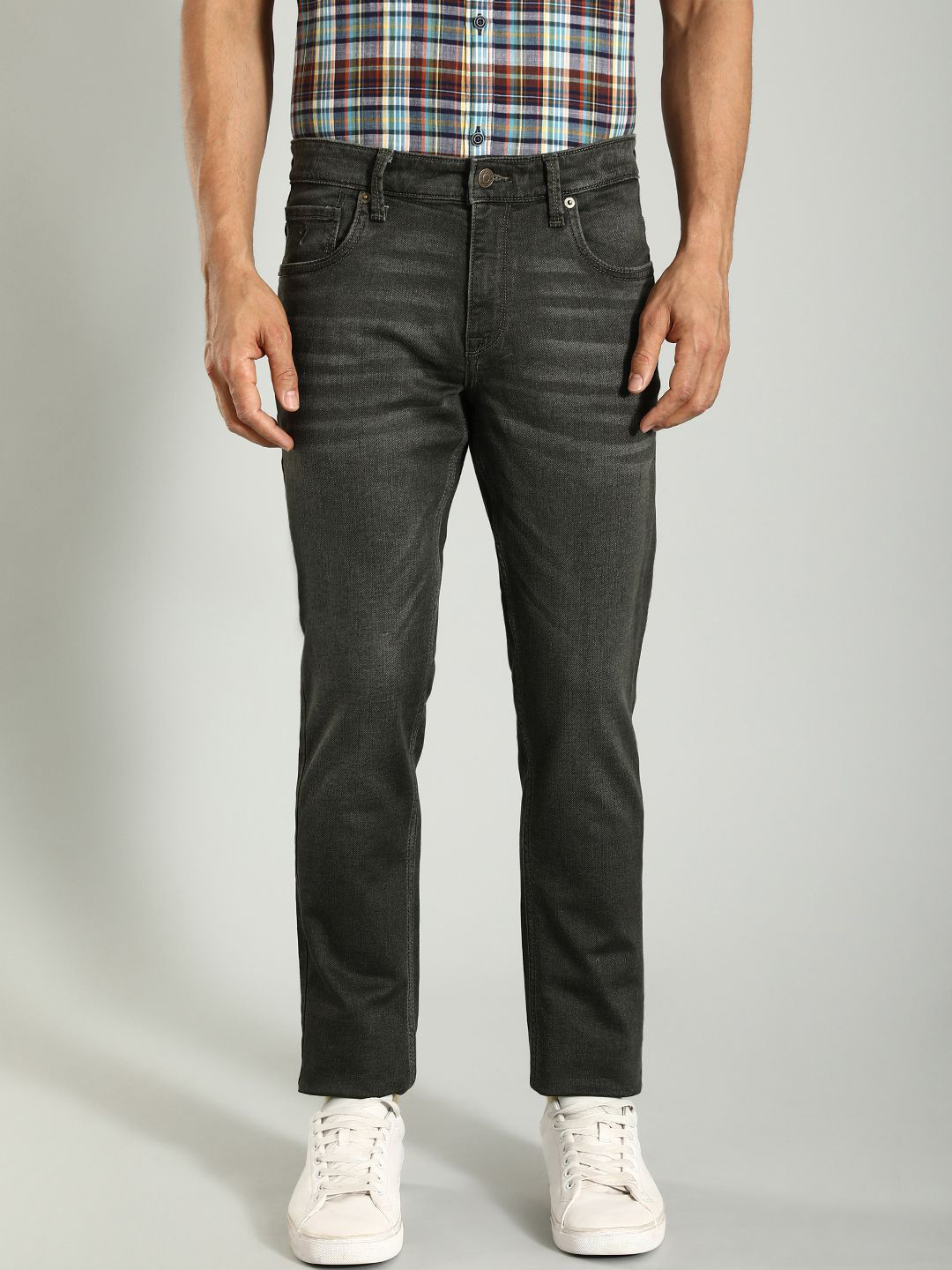 Indian Terrain Men Brooklyn Slim Fit Clean Look Whiskers Stretchable Jeans