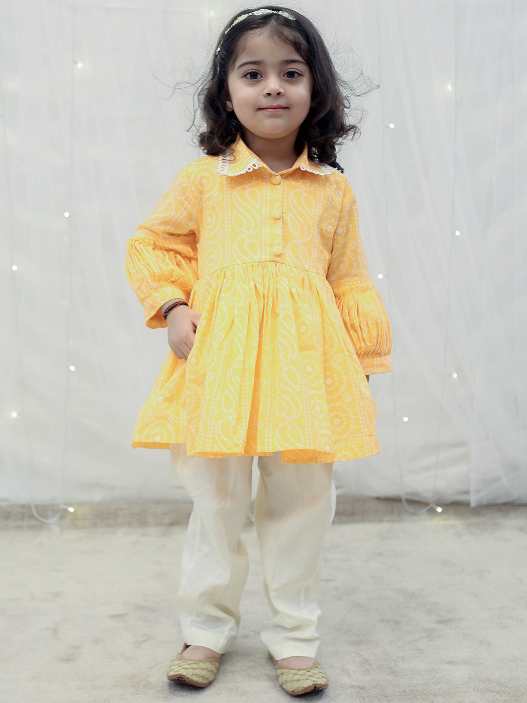 Fayon Kids Girls Bandhani Printed Regular Pure Cotton Kurta with Trousers
