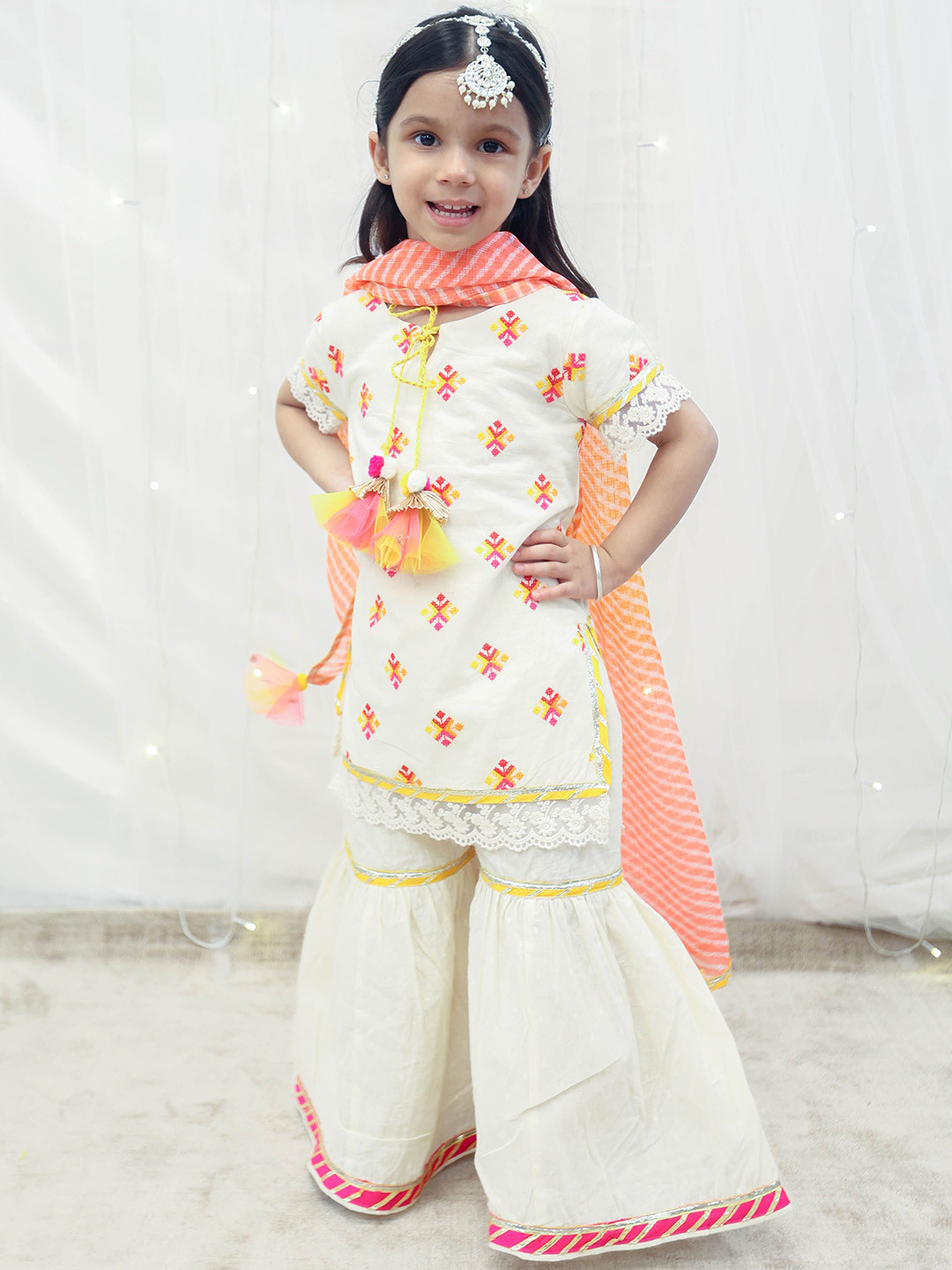 Fayon Kids Girls Printed Pure Cotton Kurti And Sharara With Dupatta