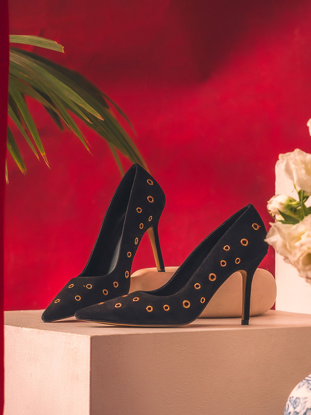 Saint G Womens Eyelet Embellished Black Suede Leather Pumps